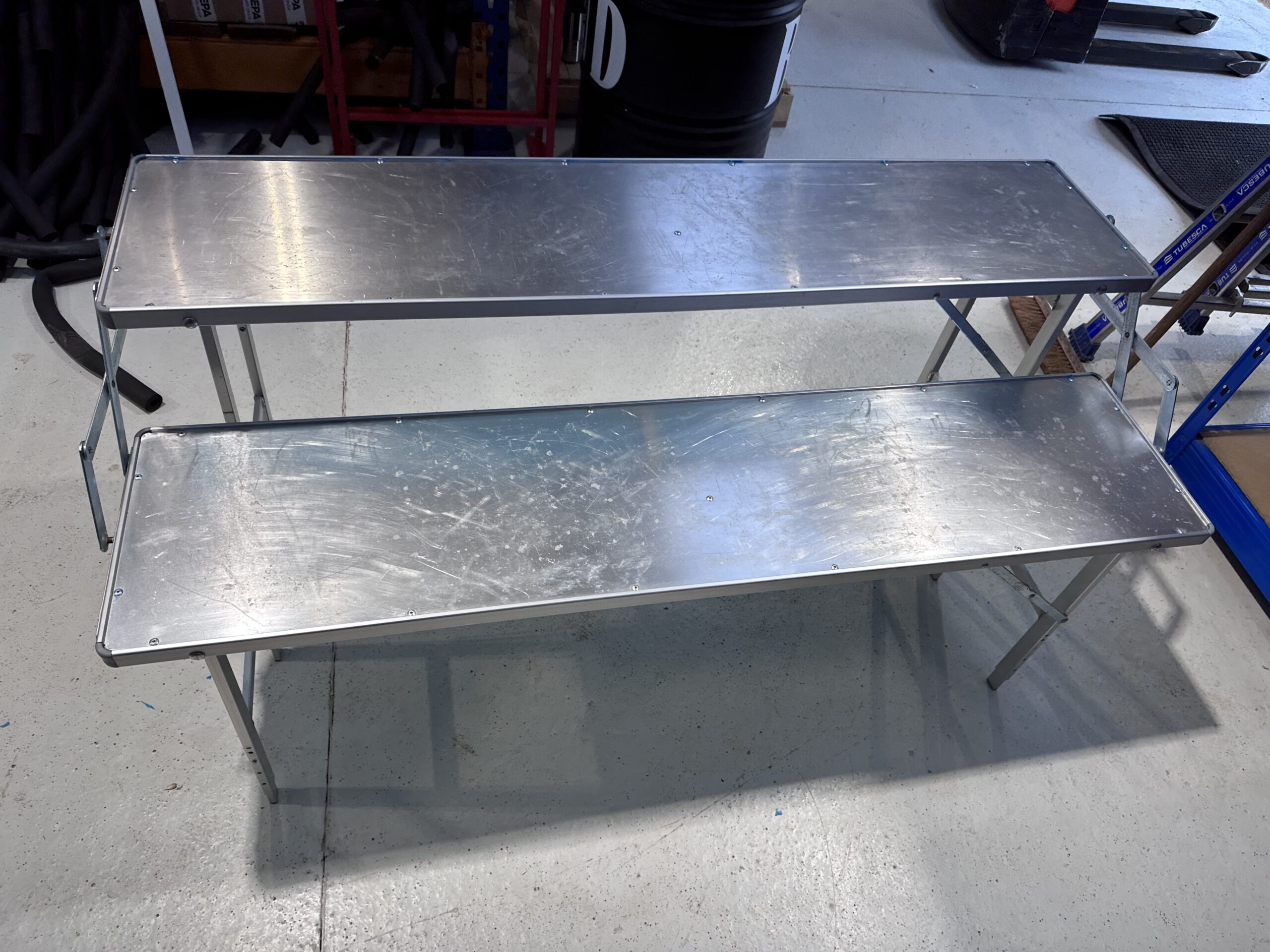 Table pliante d'exposition