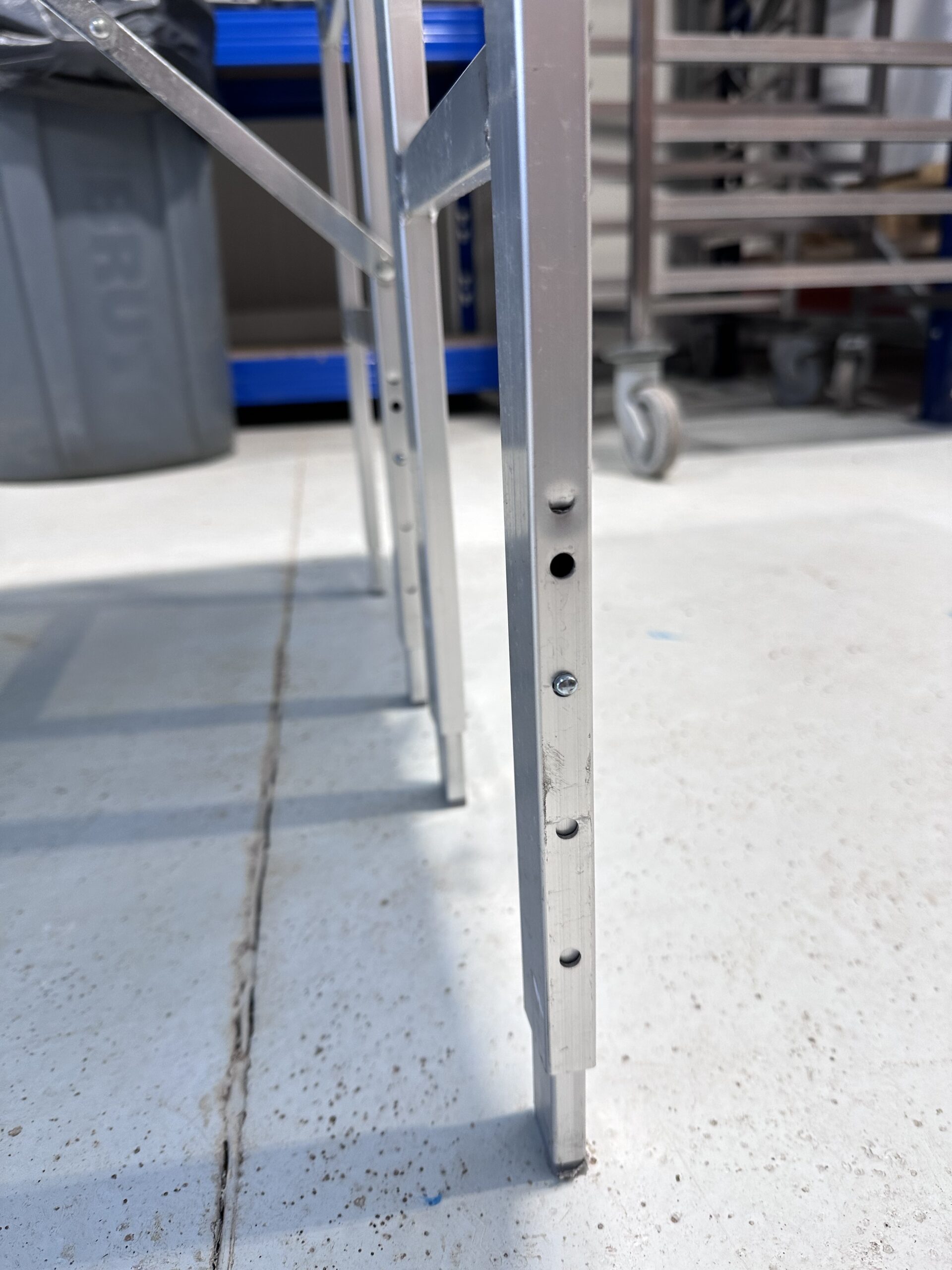 Table pliante d'exposition – Image 4