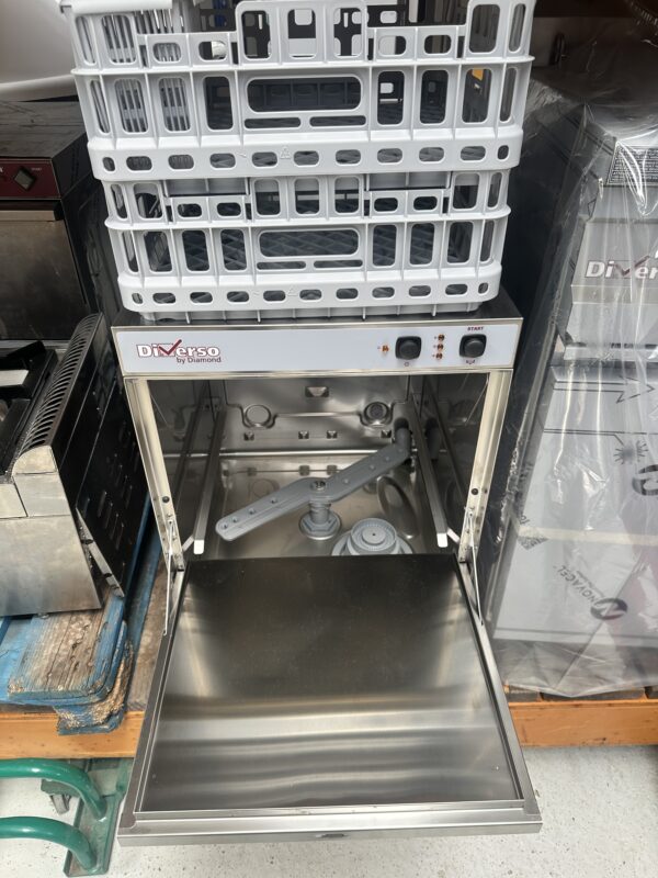 ave-verres panier 400x400 mm, avec pompe vidange et doseur de produit de lavage – Image 2