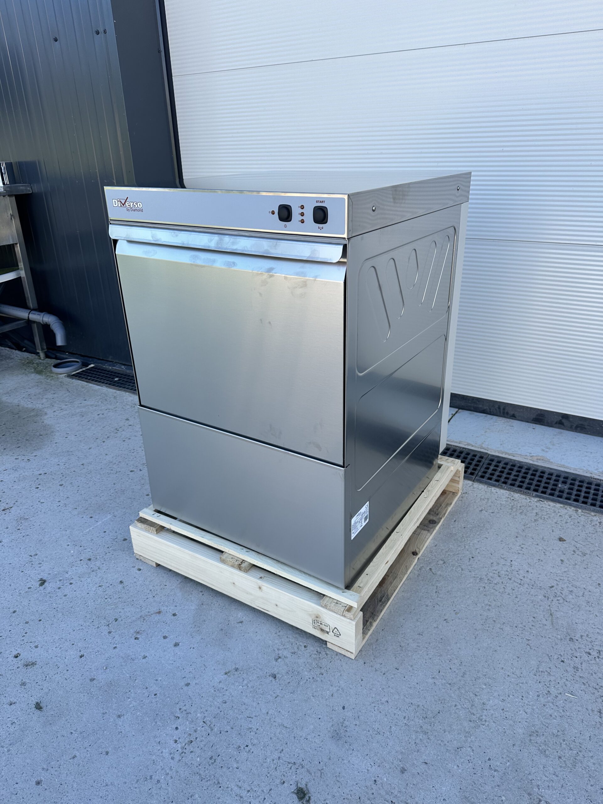 Lave-vaisselle panier 500x500 mm, avec pompe vidange et doseur de produit de lavage – Image 2