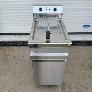 Friteuse électrique 1 cuve -14L sur armoire - Neuve - Prix TTC